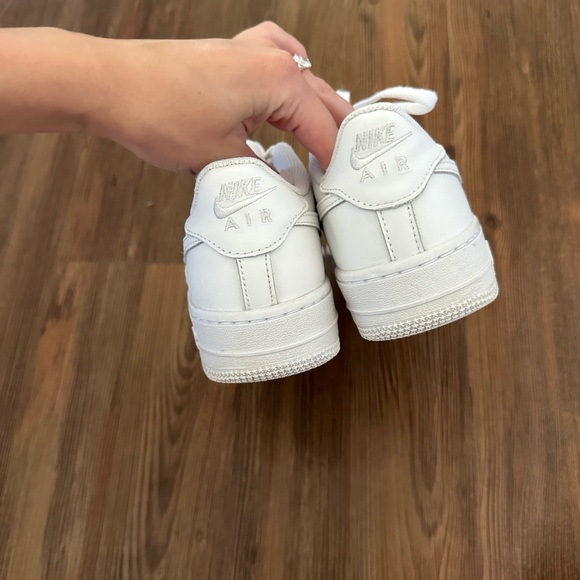 Nike Air Force 1 - Picture 4 of 7